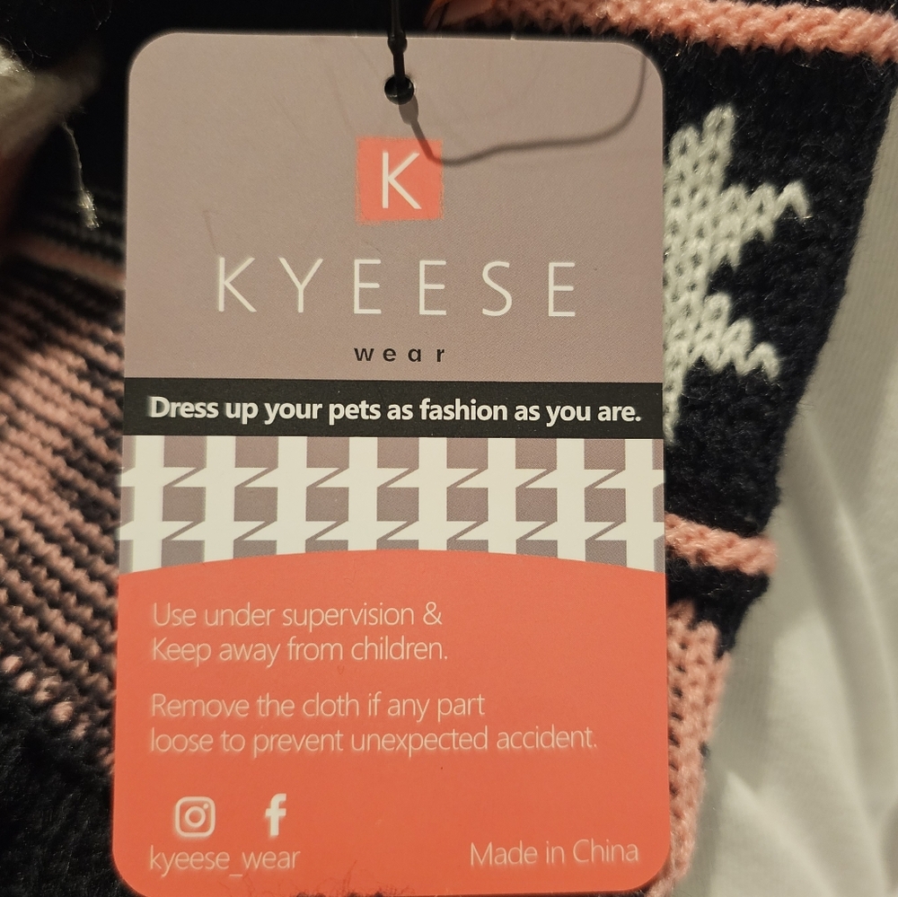 Kyeese Dog Sweater  Large. NWT - Picture 4 of 7